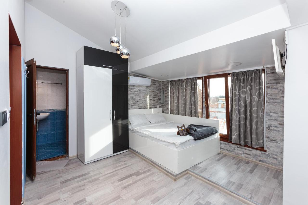 Apart & Rooms Fotinov Burgas City Eksteriør billede